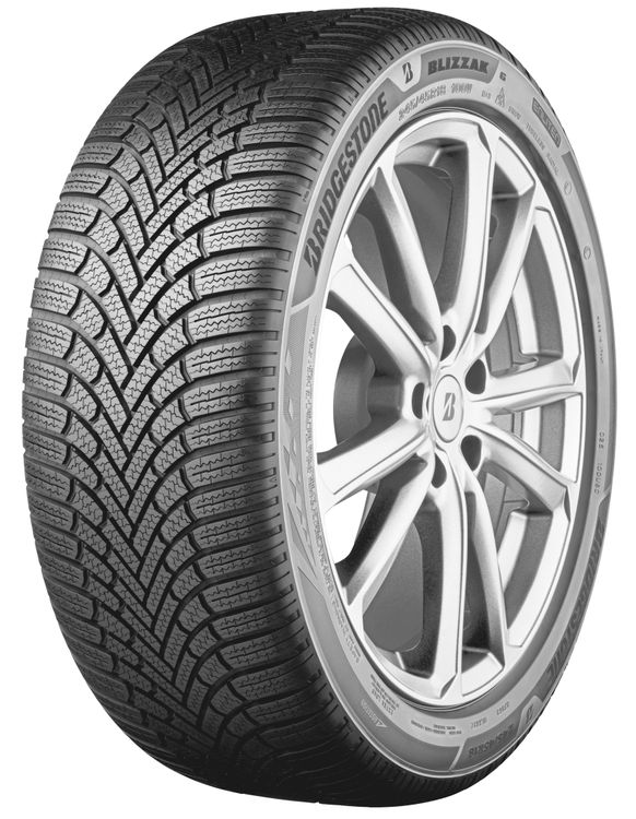 Levně Bridgestone BLIZZAK 6 245/70 R16 111 H Zimní